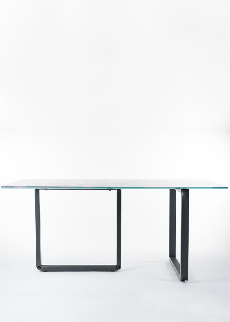 Tavolo di design con struttura in acciaio e piano in vetro serigrafato da negozio cm. 175x85x95h