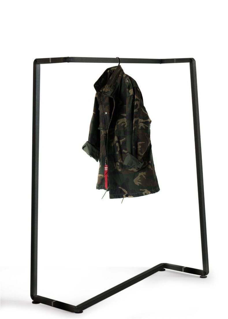 stender rack in black color for fashion showroom and luxury stores 