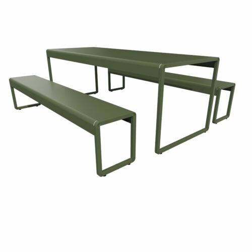 Composizione di Tavolo e panche cm.200 in acciaio verniciato RAL 6021