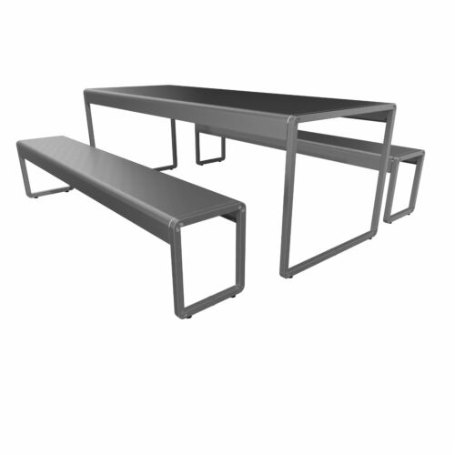 Composizione di panche e tavolo in ferro zincato di cm.200