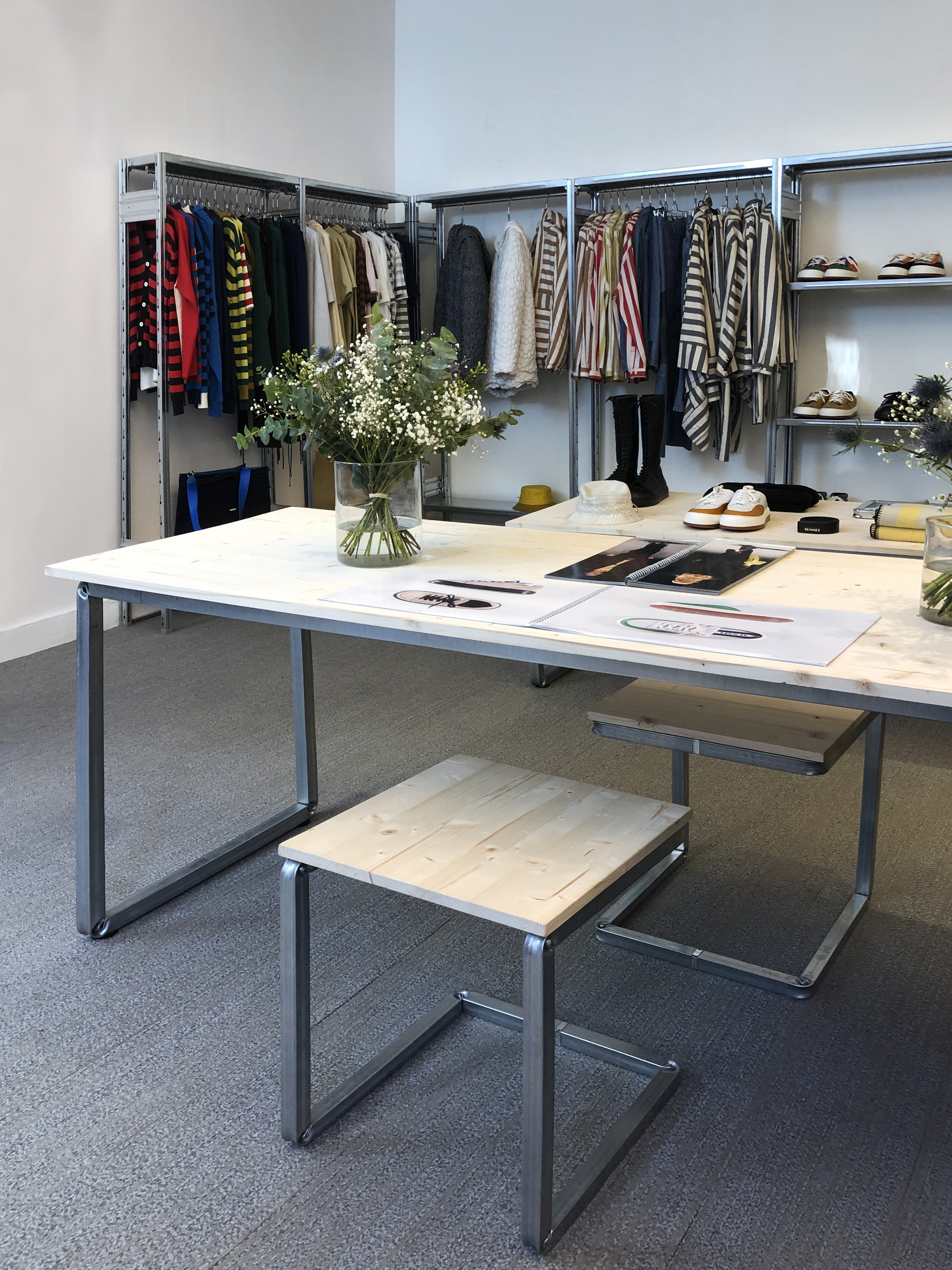 arredamento di design per negozi e showroom moda