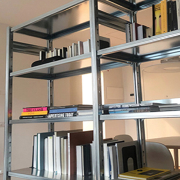 Librerie in acciaio di design per lo studio di casa